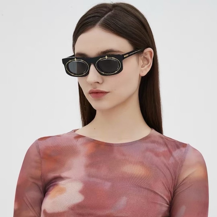 プラダレディースイニシャルサングラスc4343