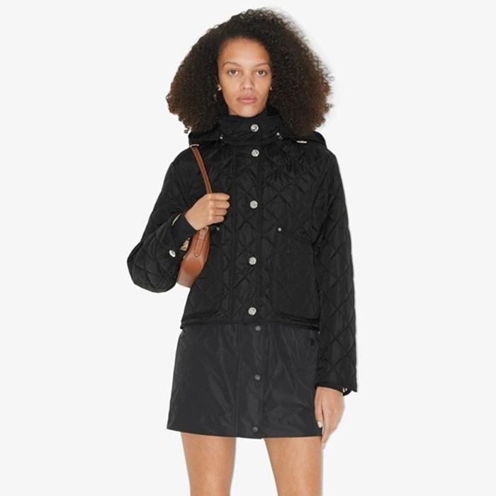 バーバリーレディースダウンジャケットc5807