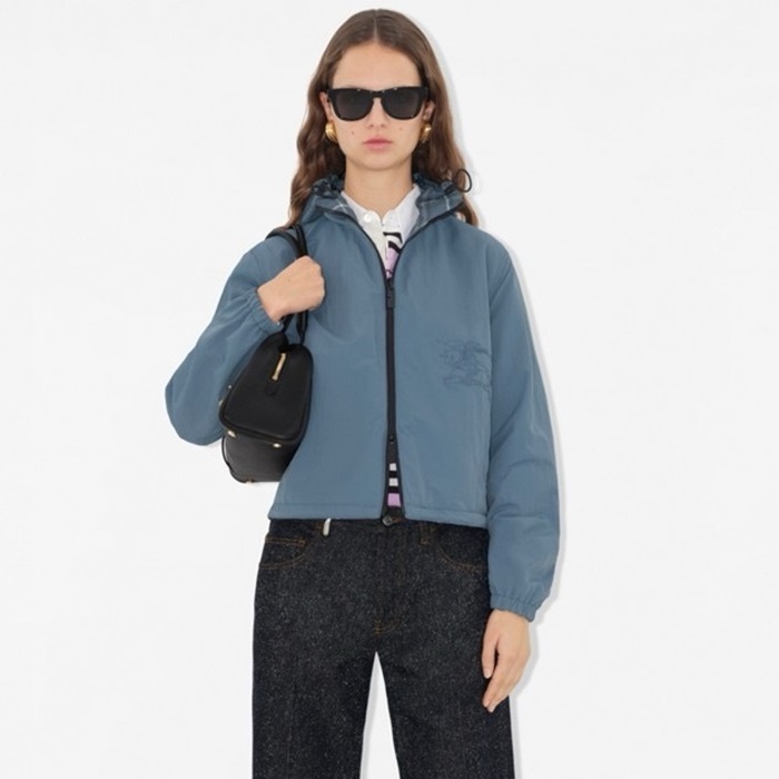 バーバリーレディースウィンドブレーカージャケットc5899