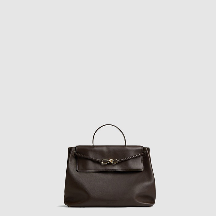 ボッテガヴェネタユニセックスチャオチャオラージレザーバッグb5358