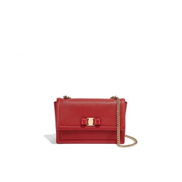 サルヴァトーレフェラガモレディースヴァラミニチェーンバッグb5480