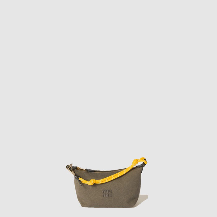 ミュウミュウレディースギャバジンパウチb5596