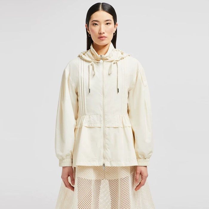 モンクレールレディースショートジャケットc6701