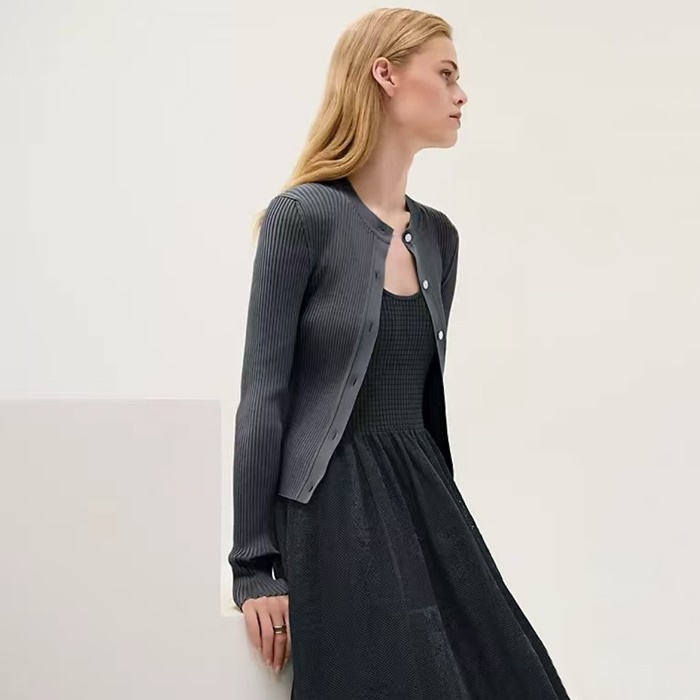 エルメスレディースクルーネックカーディガンc7076