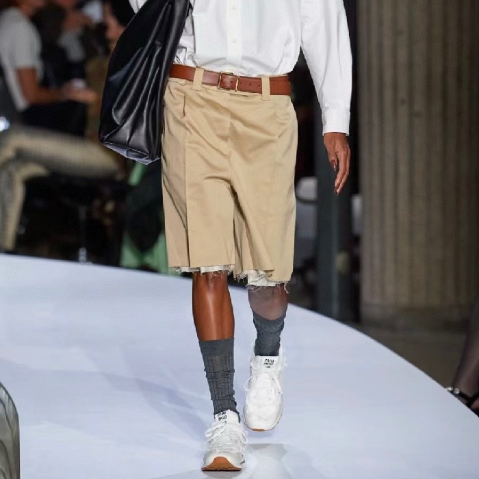 ミュウミュウメンズクラシックショートパンツc7188