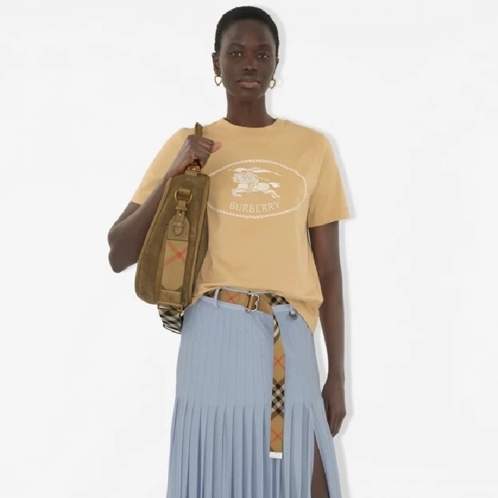 バーバリーレディース半袖Tシャツc7300