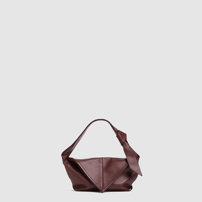 ボッテガヴェネタメンズスモールソーヤーb5939