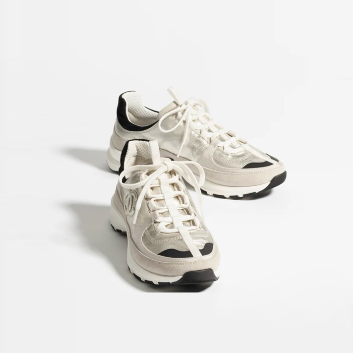 シャネルレディーススニーカーs6241