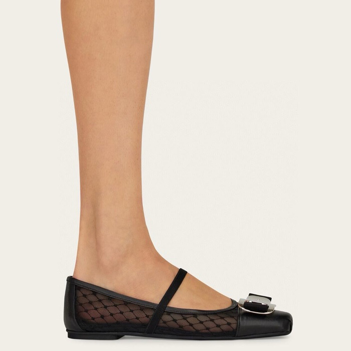 サルヴァトーレフェラガモレディースニューヴァーラプレートバレエフラットs6254