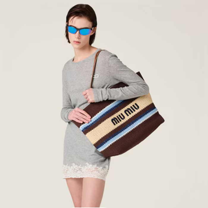 ミュウミュウラフィアトートバッグb6048