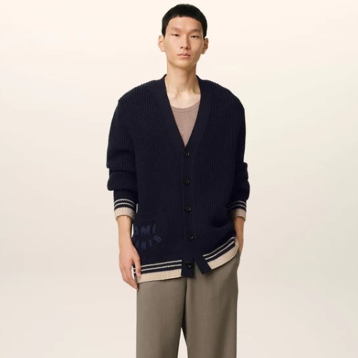 アミユニセックスネックカーディガンc7797