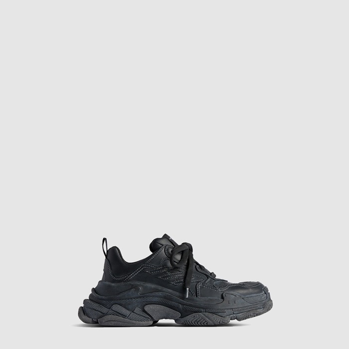 バレンシアガユニセックストリプルスポーティースニーカーs6485