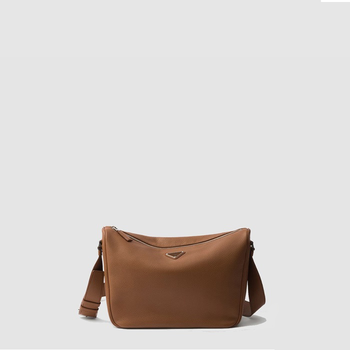 プラダメンズレザーメッセンジャーバッグ2H182b7844