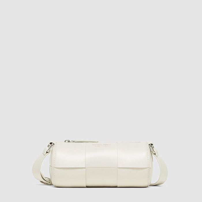 ボッテガヴェネタメンズスモールカネb8176