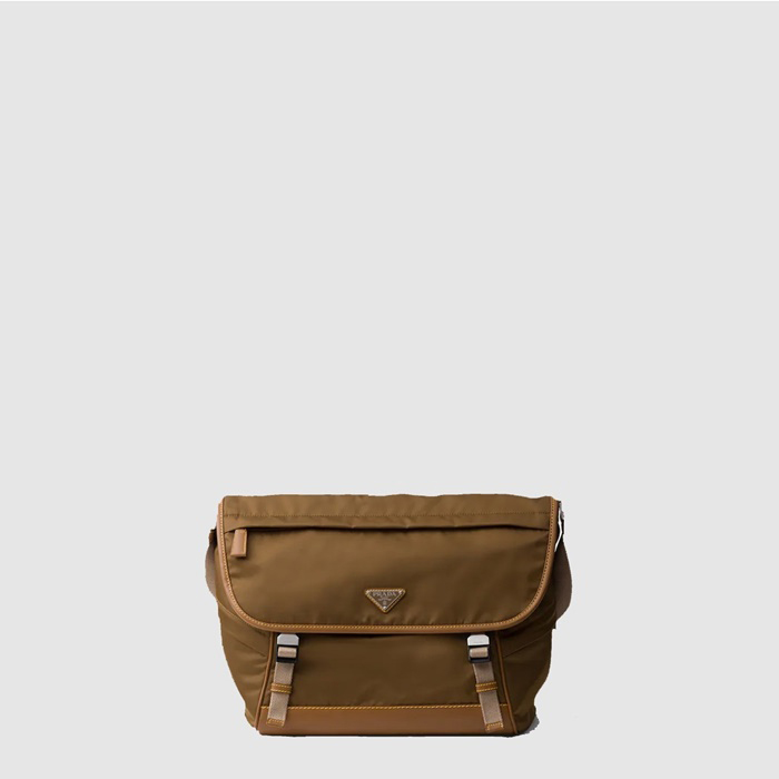 プラダメンズリナイロンメッセンジャーバッグ2D052b9095