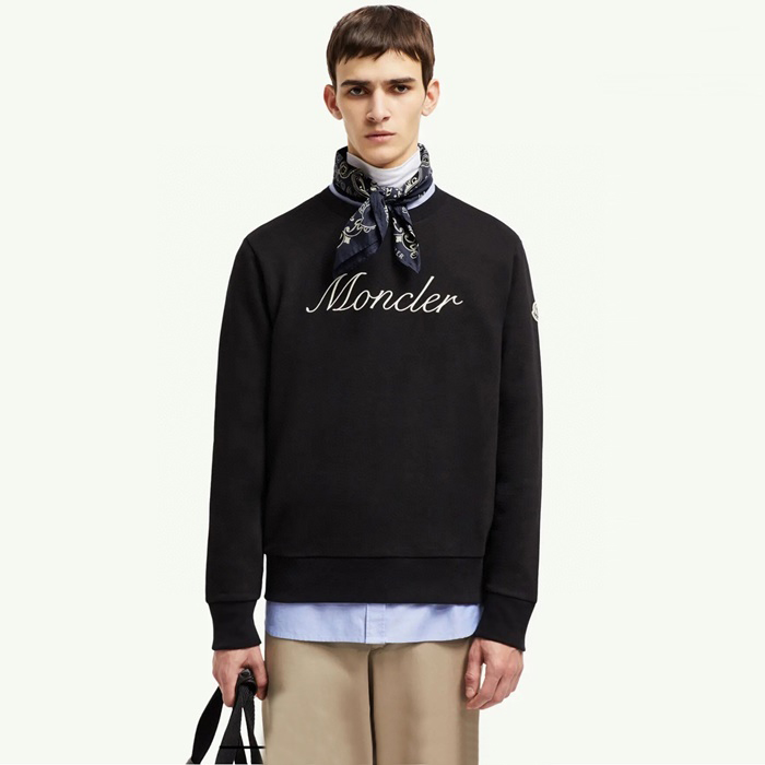 モンクレールメンズクルーネックスウェットシャツc7936
