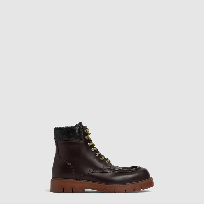 ボッテガヴェネタヘッドドッグレースアップアンケルブーツs7600