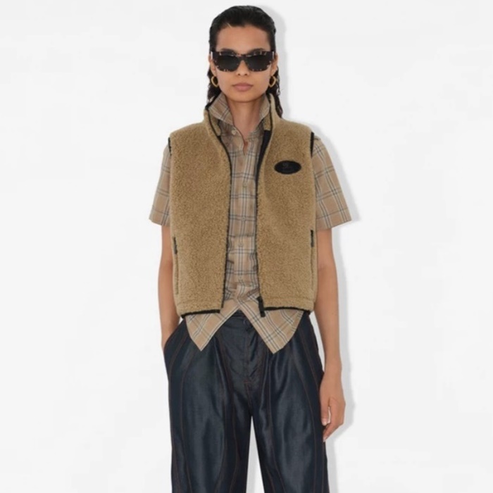 バーバリーレディースカジュアルベストc8151