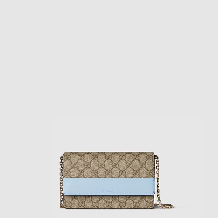 グッチレディースエンブレムチェーン二つ折り財布b9544