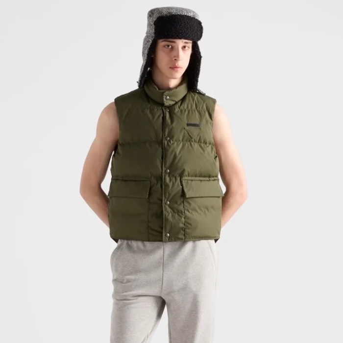 プラダメンズダウンベストc8286