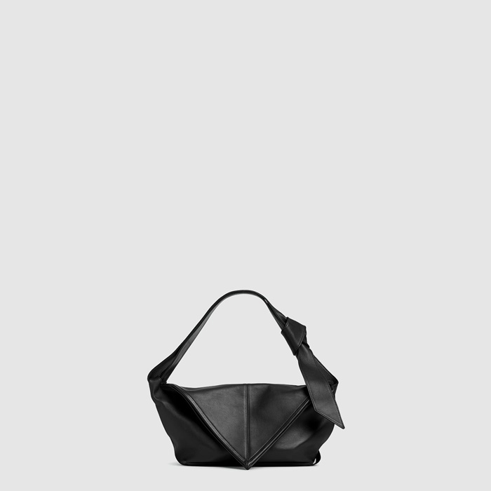 ボッテガヴェネタメンズスモールソーヤーb10043