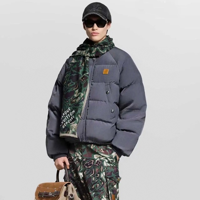 ルイヴィトンメンズ両面ダウンパディングc8458