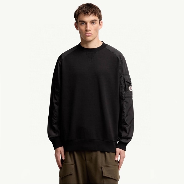 モンクレールメンズクルーネックスウェットシャツc8488