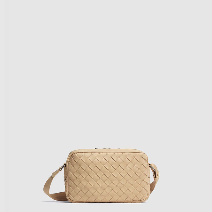 ボッテガヴェネタメンズイントレチャートスモールカメラバッグb10664