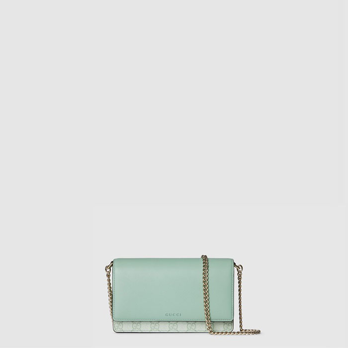 グッチレディースエンブレムチェーン二つ折り財布b10668