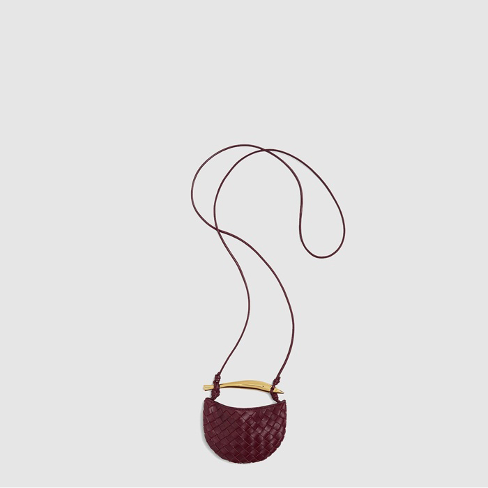 ボッテガヴェネタレディースミニチュアサーディンb11026