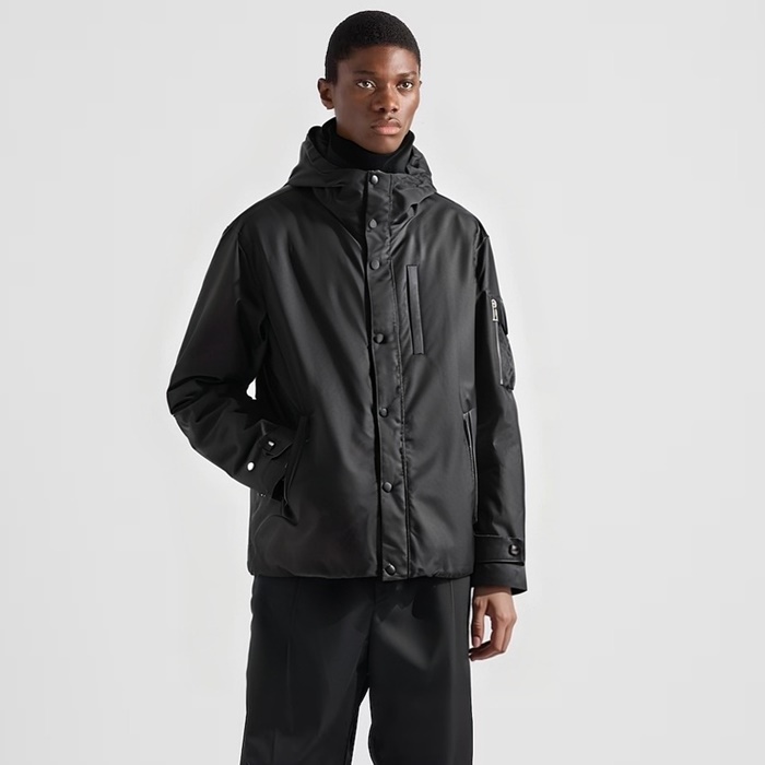 プラダメンズウィンドブレーカージャケットc8588