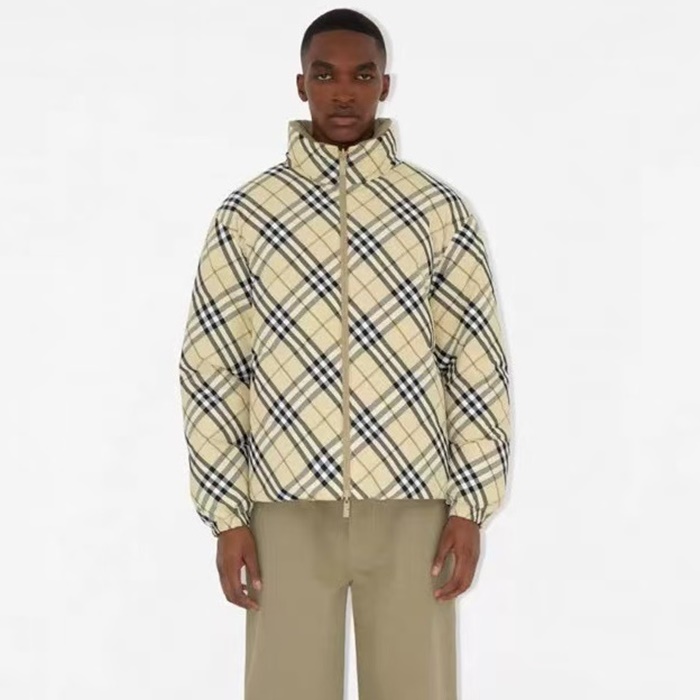 バーバリーメンズ両面ダウンパディングc8617