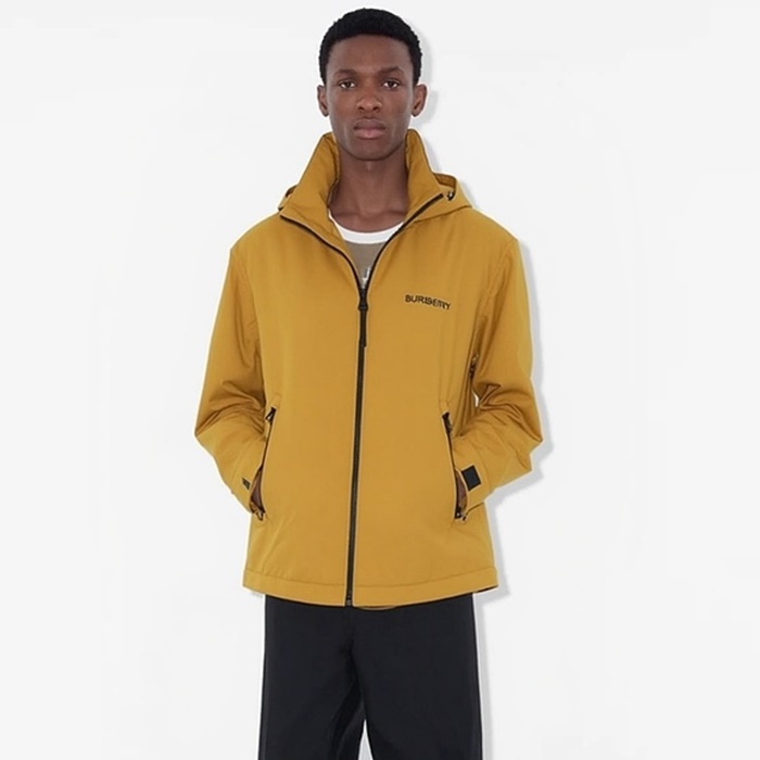バーバリーメンズウィンドブレーカージャケットc8637