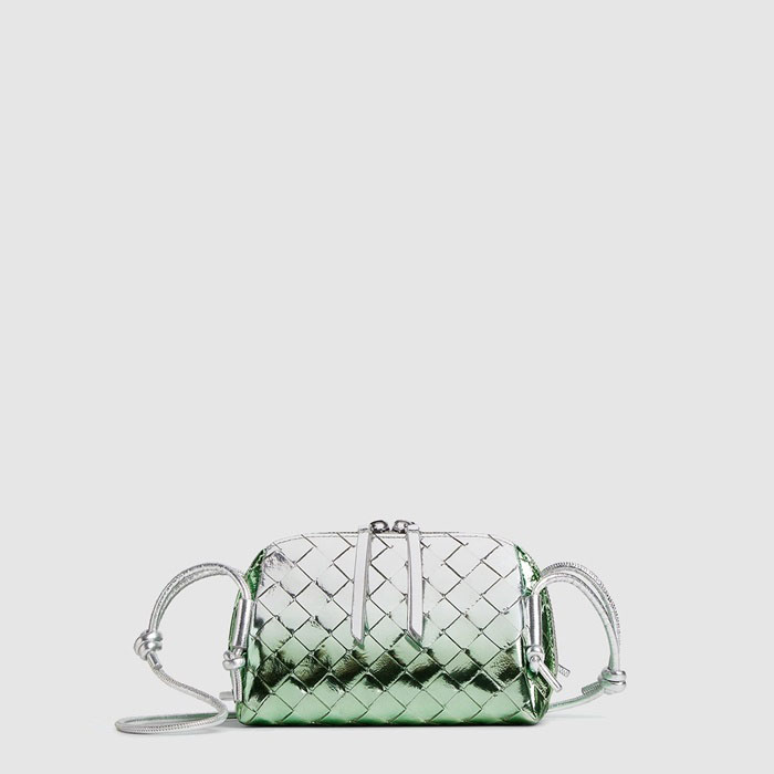 ボッテガヴェネタレディースイントレッチャートコンサートパウチb11205