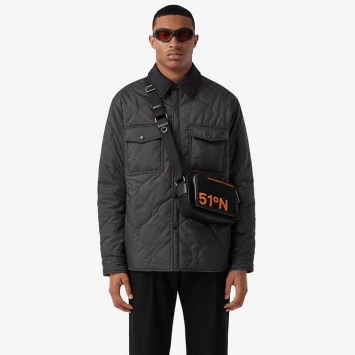 バーバリーメンズダウンジャケットc8734