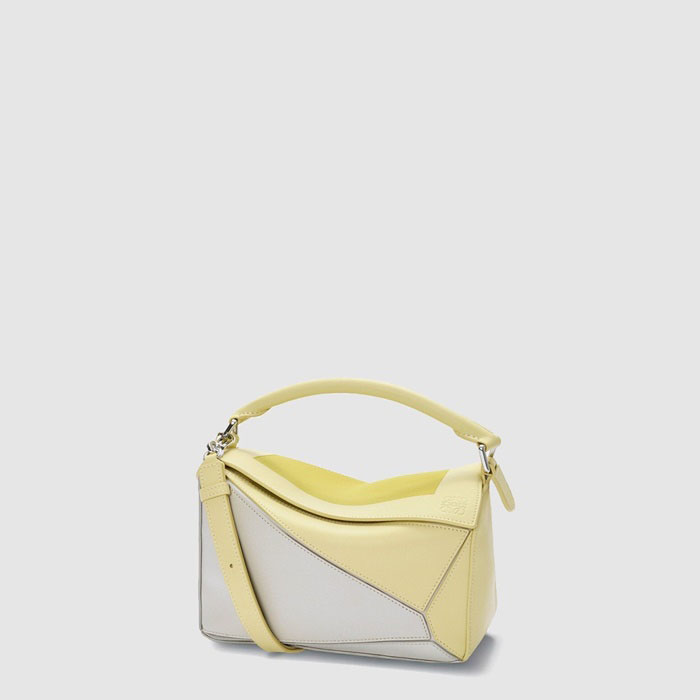 ロエベレディーススモールパズルバッグb11302