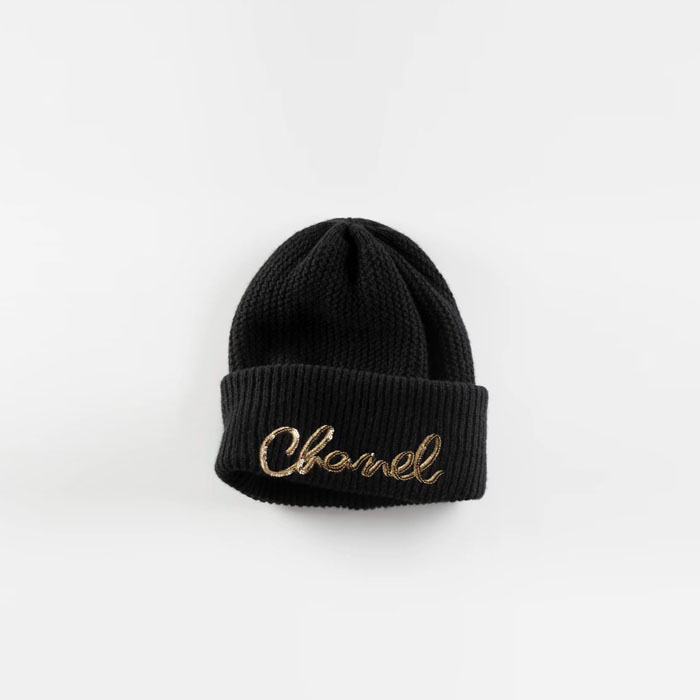 シャネルユニセックスイニシャルビーニーc5996