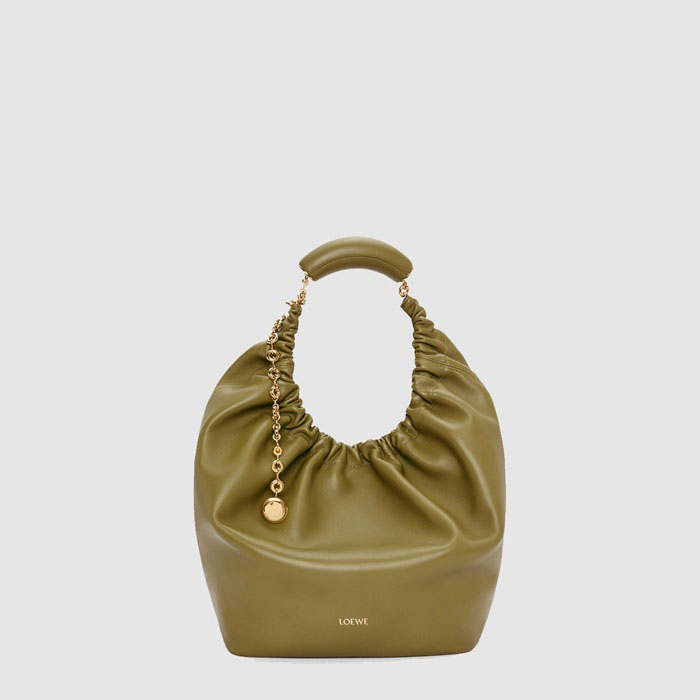 ロエベレディースミディアムスクイーズバッグb11773