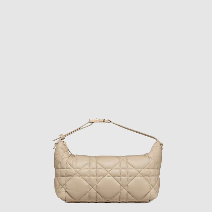 ディオールレディーストラベルノマドパウチb11941