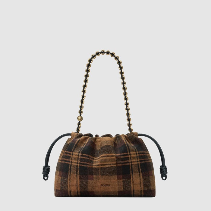 ロエベレディースミディアムフラメンコパルスb12103