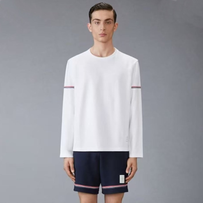 トムブラウンメンズラウンド長袖Tシャツc9760