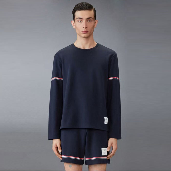 トムブラウンメンズラウンド長袖Tシャツc9761