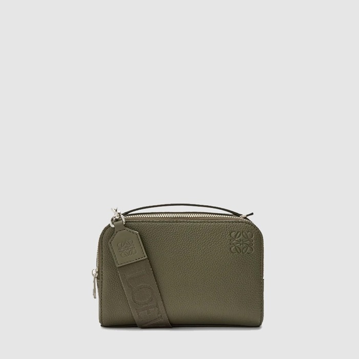 ロエベメンズミニカメラクロスバッグb12162