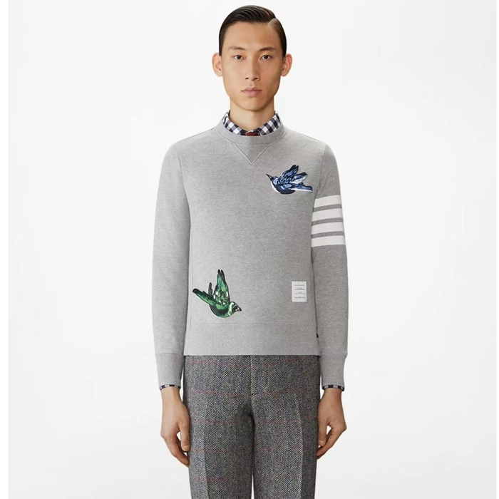 トムブラウンメンズラウンドスウェットシャツc12290