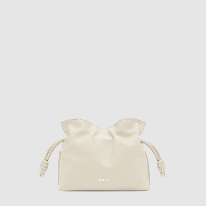 ロエベレディースミニフラメンコクラッチバッグb12194