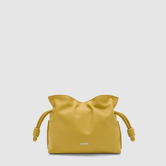 ロエベレディースミニフラメンコクラッチバッグb12198