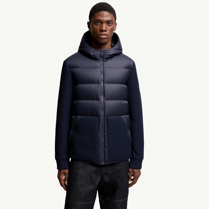 モンクレールメンズダウンパディングc12574