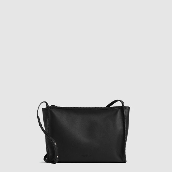 ボッテガヴェネタメンズコリエーレメッセンジャーバッグb13156