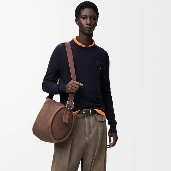 ロエベメンズクルーネックセーターc13073