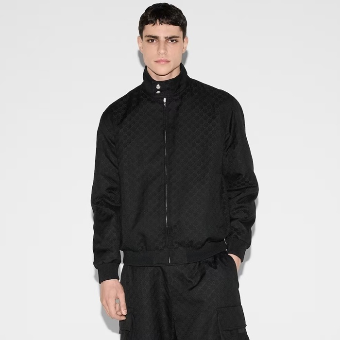 グッチメンズダウンジャケットc13287